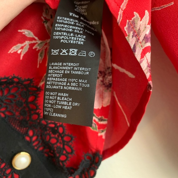 Moulin Rouge Floral & Lace Blouse LAST CHANCE - Picture 2 of 5